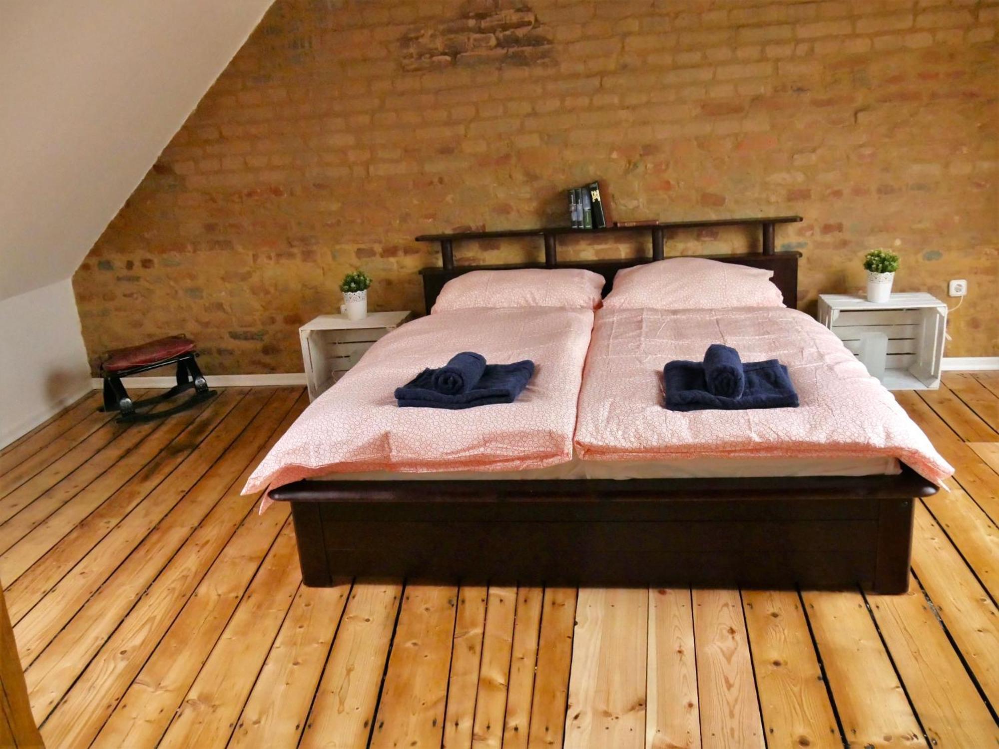 Cityhouse Nauwies Саарбрюкен Екстериор снимка